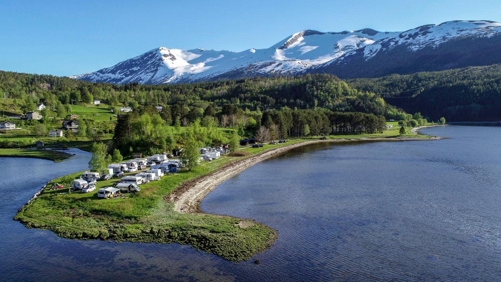 Fugelvagen, Cabins And Glamping Alvund Exterior foto